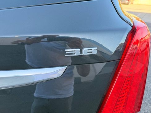 Used 2019 Cadillac XT5 FWD image 20