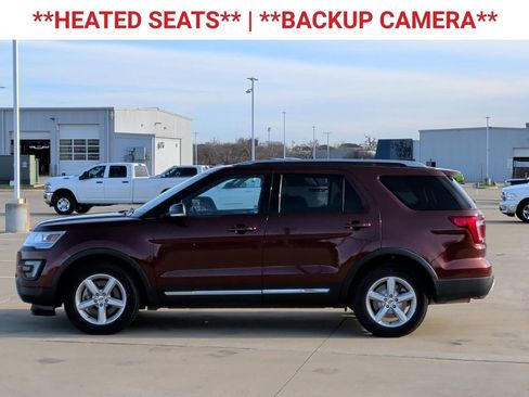 Used 2016 Ford Explorer XLT w/ Equipment Group 202A image 5