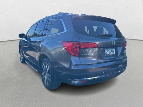 Used 2016 Honda Pilot Elite image 4