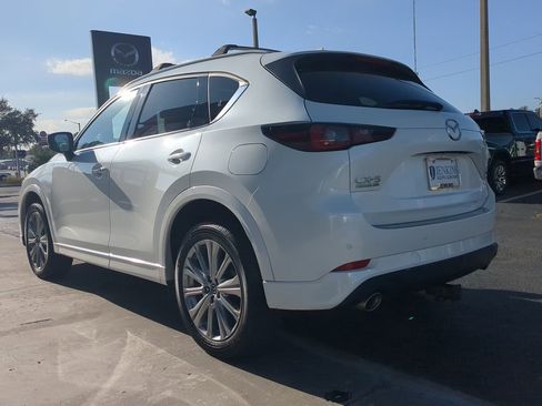 Used 2022 MAZDA CX-5 Signature image 5