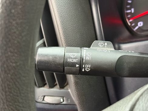 Used 2014 Chevrolet Silverado 1500 W/T w/ Trailering Package image 38