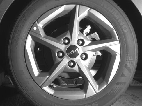 Used 2025 Kia K4 FWD image 14