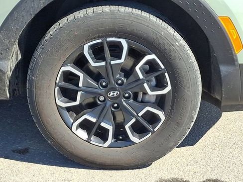 Used 2024 Hyundai Santa Cruz SEL image 9