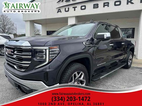 Used 2023 GMC Sierra 1500 SLT w/ SLT Premium Package image 2
