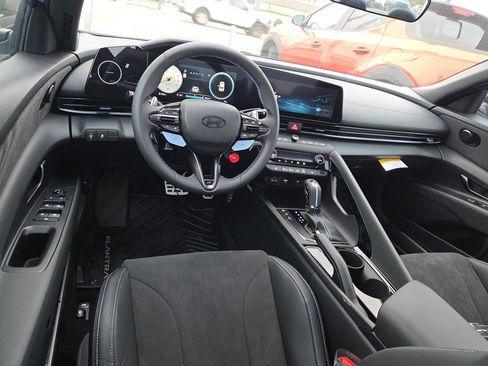 New 2026 Hyundai Elantra N FWD image 7