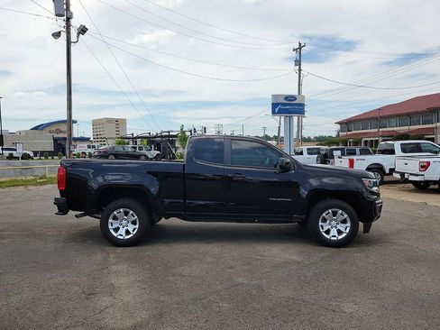 Used 2022 Chevrolet Colorado LT w/ Fleet Safety Package RWD image 6