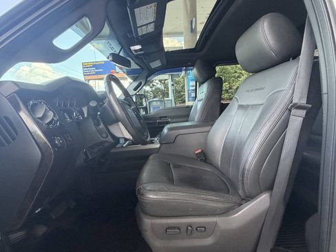 Used 2016 Ford F250 Platinum AWD/4WD image 4