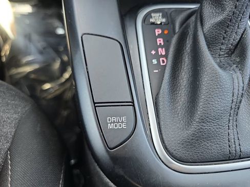 Used 2021 Kia Soul GT-Line FWD image 28