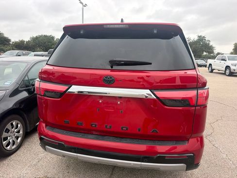 Used 2024 Toyota Sequoia Limited AWD/4WD image 5