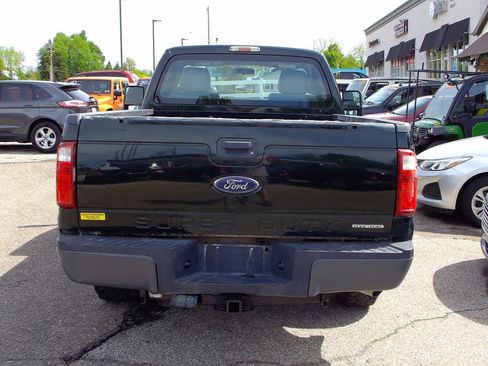 Used 2013 Ford F250 XL RWD image 4