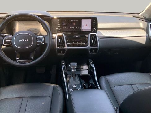 Used 2022 Kia Sorento SX FWD image 16