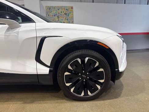 Used 2024 Chevrolet Blazer EV RS AWD/4WD image 88