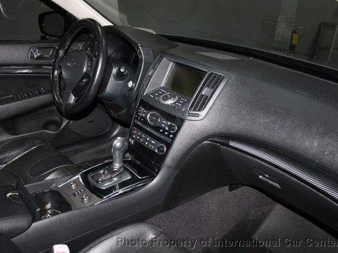 Used 2011 INFINITI G37 x Sedan w/ Premium Pkg image 28