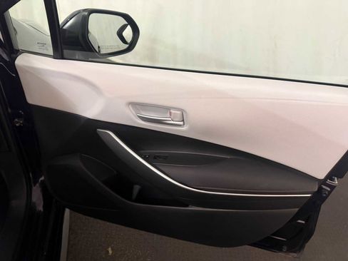 Certified 2023 Toyota Corolla SE w/ Carpet Mat Package (TMS) image 28