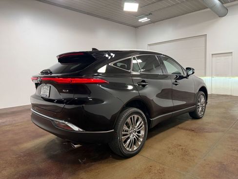 Used 2023 Toyota Venza XLE AWD/4WD image 34