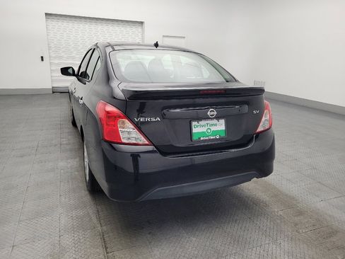 Used 2018 Nissan Versa SV image 6