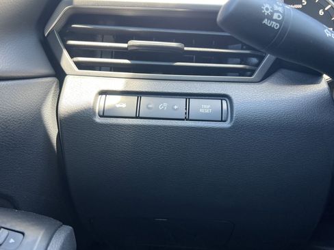 New 2026 Nissan Altima 2.5 SV FWD image 13