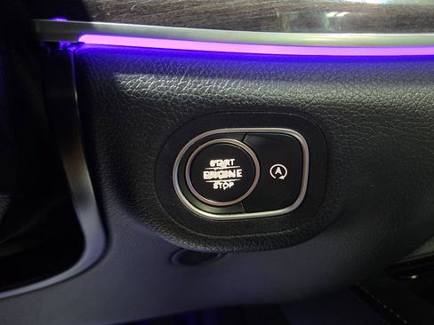 Used 2020 Mercedes-Benz GLS 450 4MATIC image 36