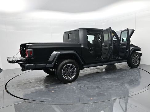 Used 2021 Jeep Gladiator Overland w/ Popular Equipment Package image 60