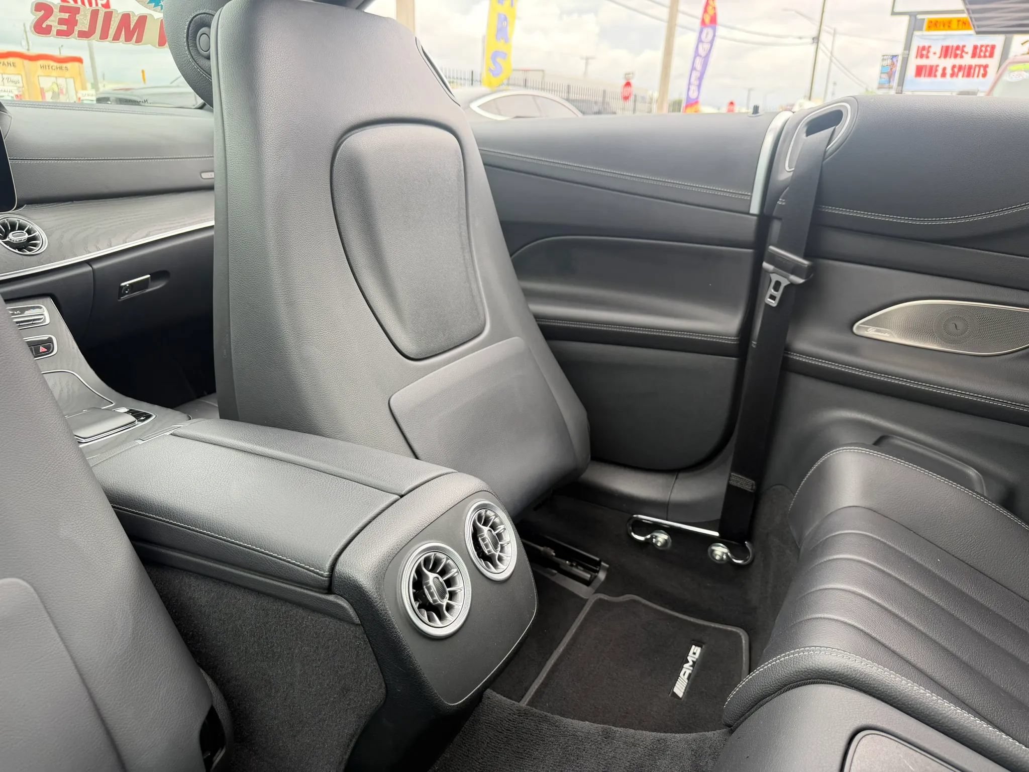 Used 2023 Mercedes-Benz E 450 Coupe image 13