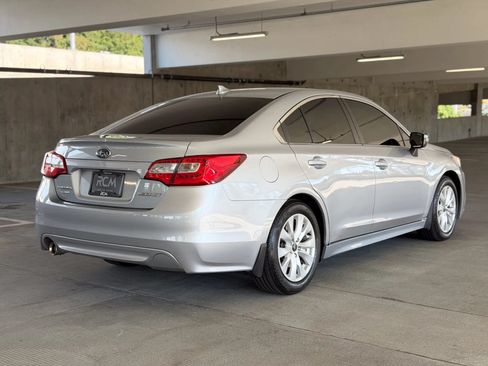 Used 2016 Subaru Legacy 2.5i Premium AWD/4WD image 5