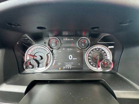 Used 2023 RAM 1500 Classic Warlock AWD/4WD image 17