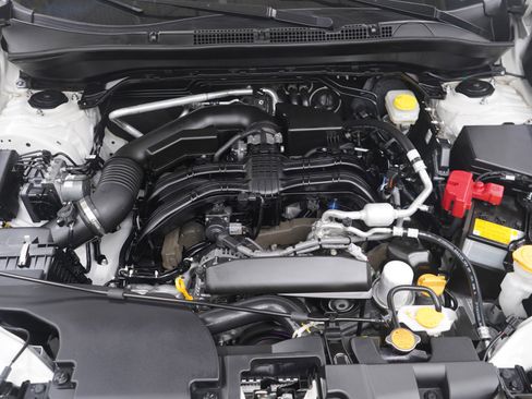 Used 2025 Subaru Forester Touring image 31