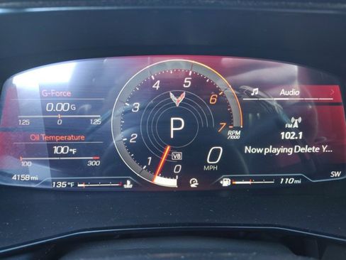 Used 2022 Chevrolet Corvette Stingray Coupe w/ Z51 Performance Package image 23