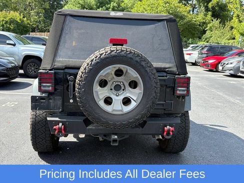 Used 2016 Jeep Wrangler Sport AWD/4WD image 6