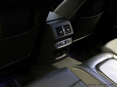 Used 2025 Audi SQ5 Premium Plus AWD/4WD image 14