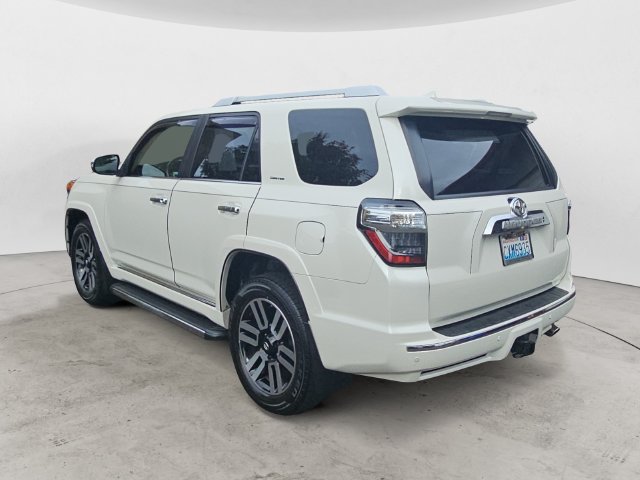 Used 2015 Toyota 4Runner Limited AWD/4WD image 7