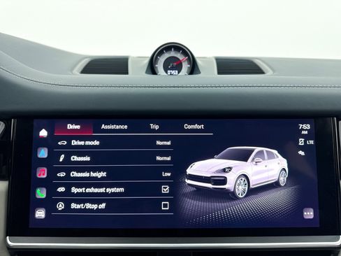 Used 2022 Porsche Cayenne Turbo image 31