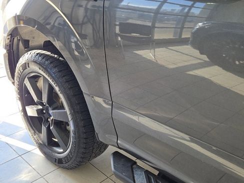 Used 2019 Ford F150 XLT w/ Equipment Group 302A Luxury image 17