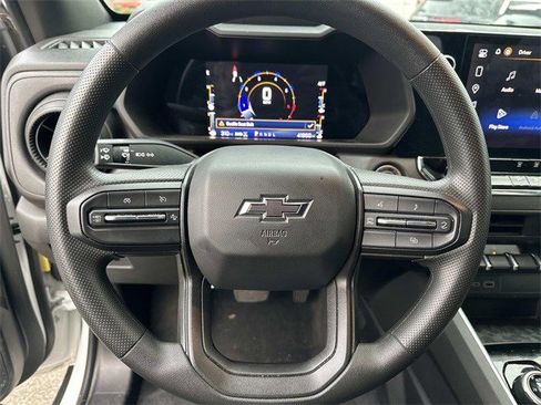 Used 2023 Chevrolet Colorado Trail Boss w/ Technology Package image 23