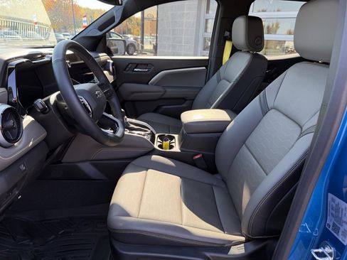 Used 2023 Chevrolet Colorado ZR2 w/ Desert Boss Special Edition image 4