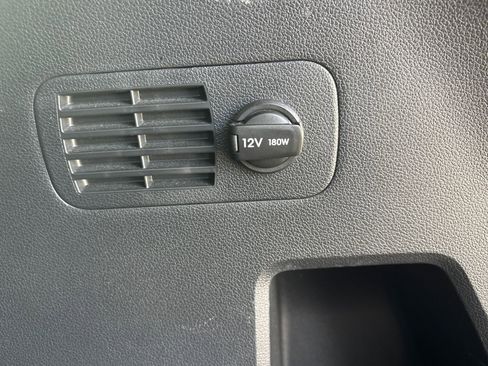 Used 2023 Hyundai Santa Fe SEL image 28