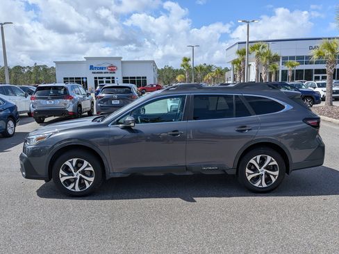 Used 2020 Subaru Outback Limited w/ Popular Package #2 image 7