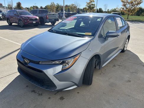 Certified 2024 Toyota Corolla LE image 3