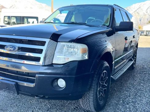 Used 2011 Ford Expedition EL XLT image 40