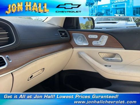 Used 2021 Mercedes-Benz GLS 450 4MATIC image 22