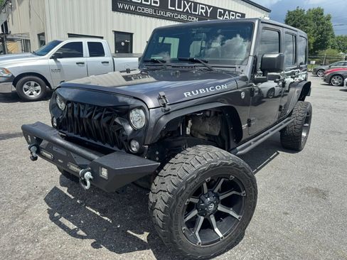 Used 2017 Jeep Wrangler Unlimited Rubicon w/ Connectivity Group AWD/4WD image 1