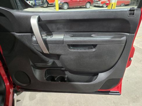 Used 2011 Chevrolet Silverado 1500 LT w/ All-Star Edition image 38