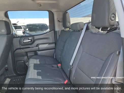 Used 2021 Chevrolet Silverado 1500 Custom Trail Boss w/ LPO, Dark Essentials Package AWD/4WD image 12