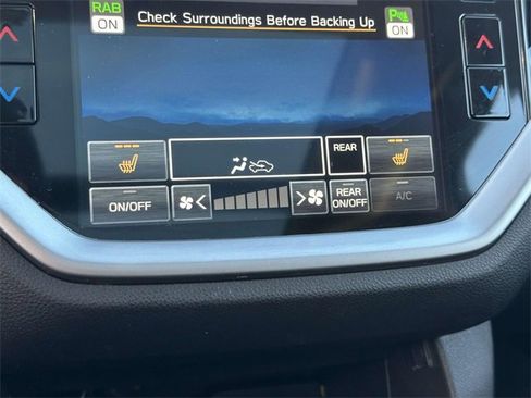 Used 2023 Subaru Ascent Limited w/ Technology Package image 29