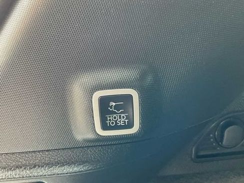 Used 2024 Jeep Grand Cherokee Summit AWD/4WD image 60