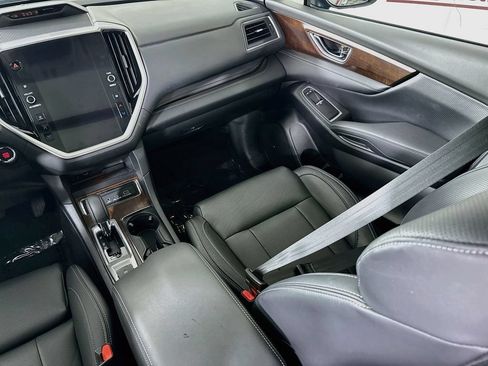 Used 2023 Subaru Ascent Touring AWD/4WD image 27