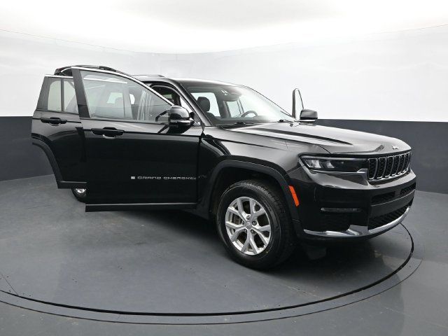 Used 2023 Jeep Grand Cherokee L Limited AWD/4WD image 52