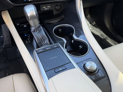 Certified 2021 Lexus RX 350 AWD image 23