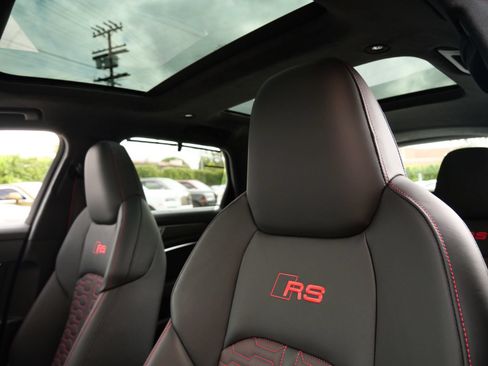 Used 2026 Audi RS 6 performance AWD/4WD image 17