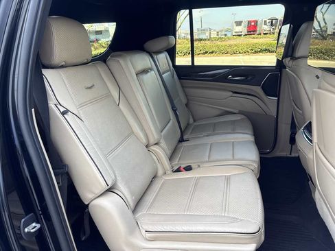 Used 2021 Cadillac Escalade ESV Premium Luxury w/ Driver Assist Tech Package RWD image 17